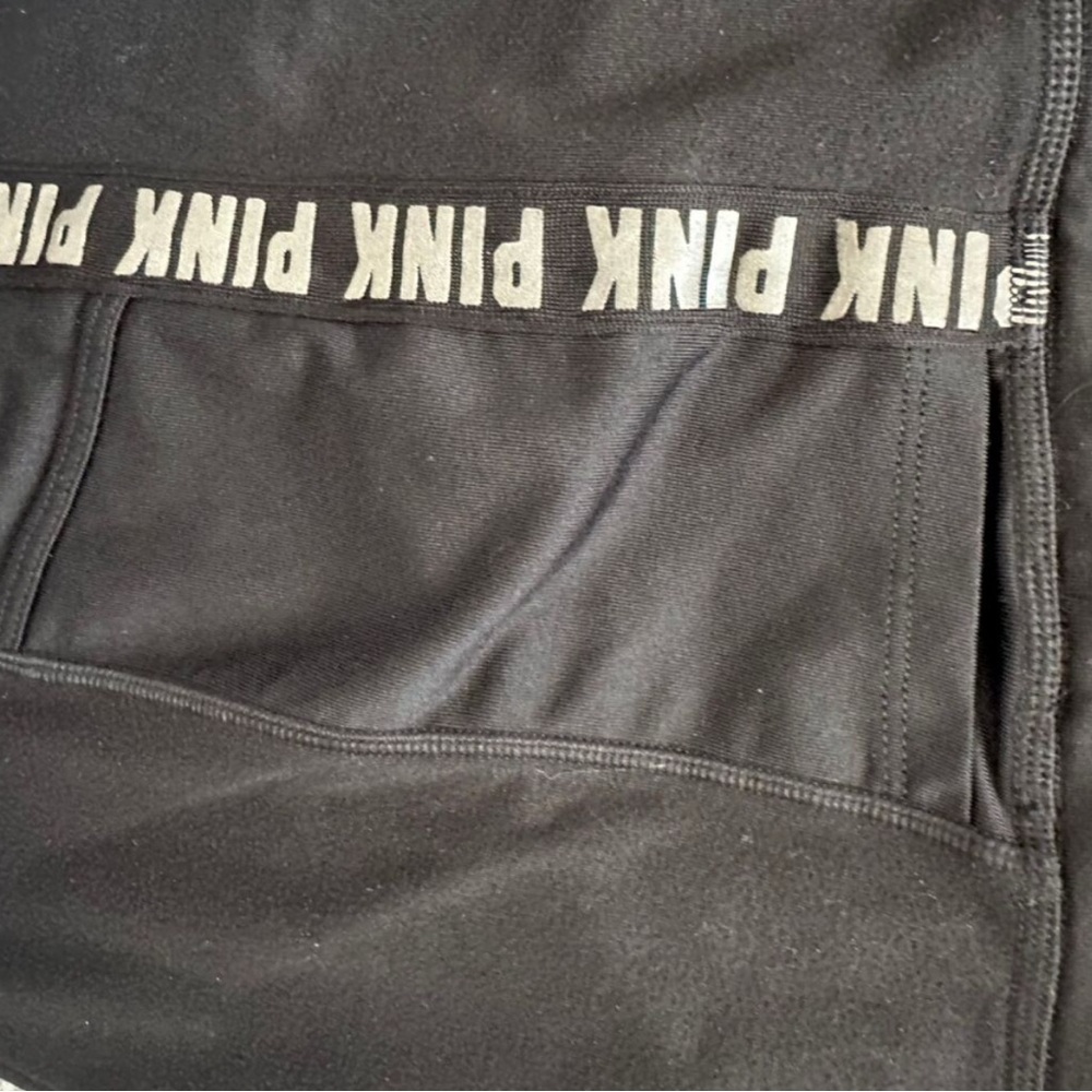 PINK Victoria's Secret Black Leggings - Picture 3 of 4